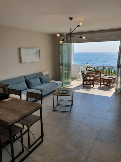 Front Mer - Sublime Appartement Moderne Et Confortable Естепона Екстериор снимка